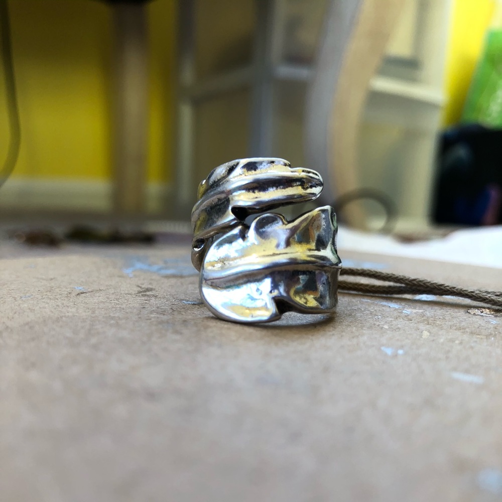 Uno de 50 Feather Ring